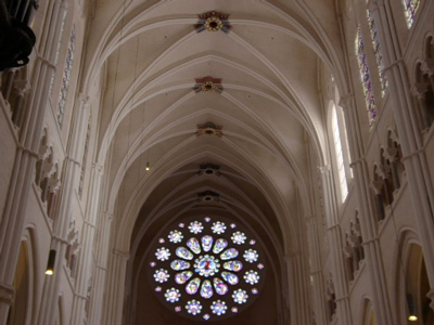 Chartres: Light Reborn !